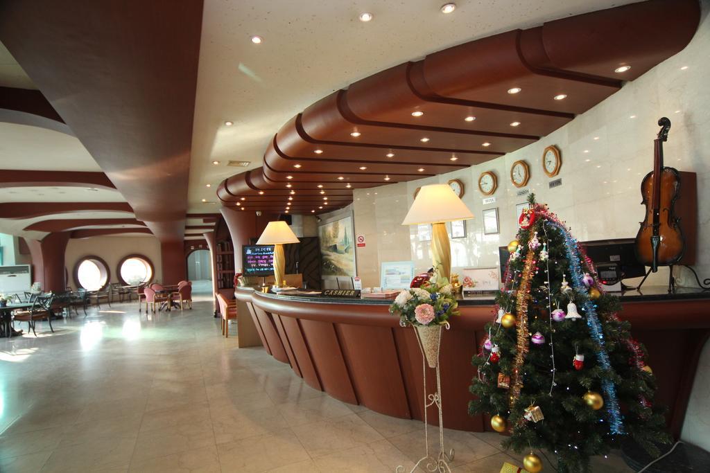 Benikea Hotel Mountain&Ocean Daepohang Sokcho Exterior foto