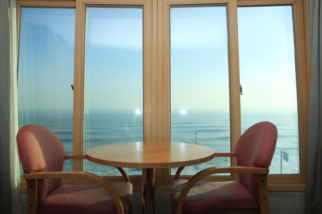 Benikea Hotel Mountain&Ocean Daepohang Sokcho Exterior foto