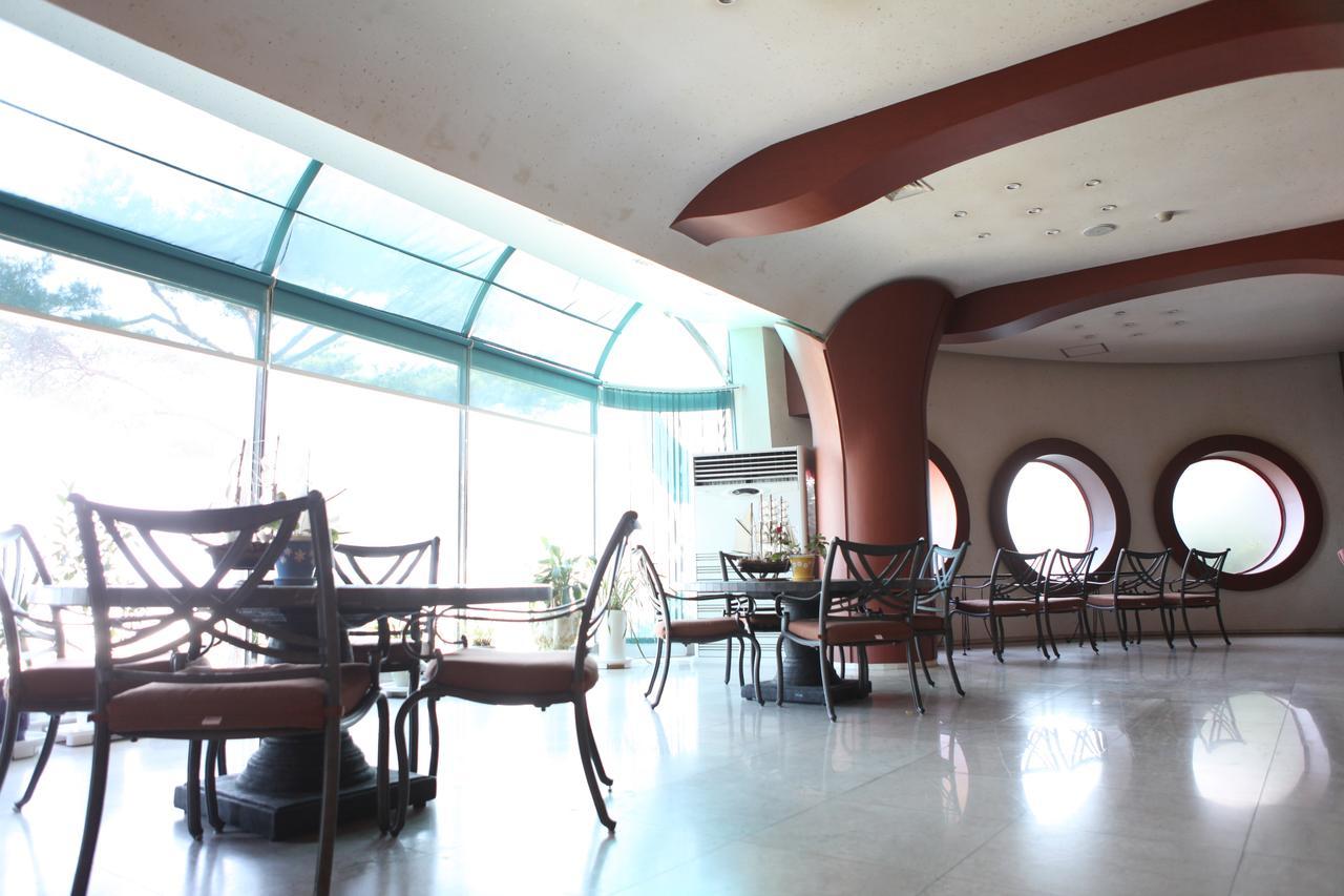 Benikea Hotel Mountain&Ocean Daepohang Sokcho Exterior foto