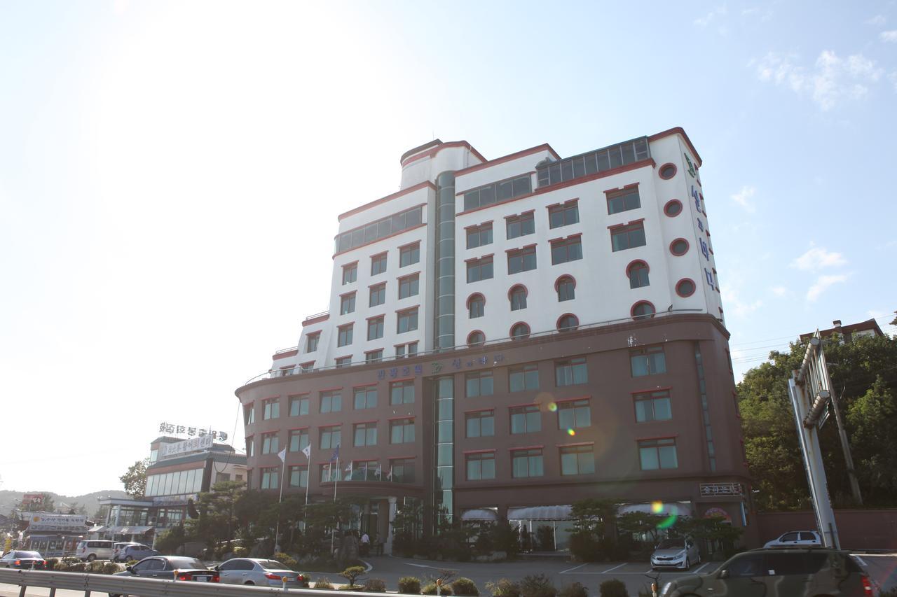 Benikea Hotel Mountain&Ocean Daepohang Sokcho Exterior foto