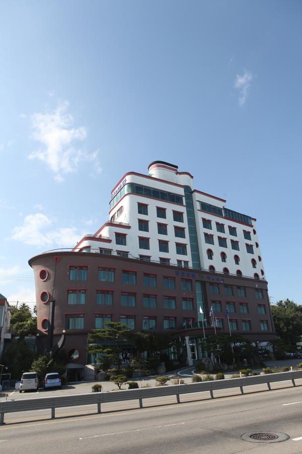 Benikea Hotel Mountain&Ocean Daepohang Sokcho Exterior foto