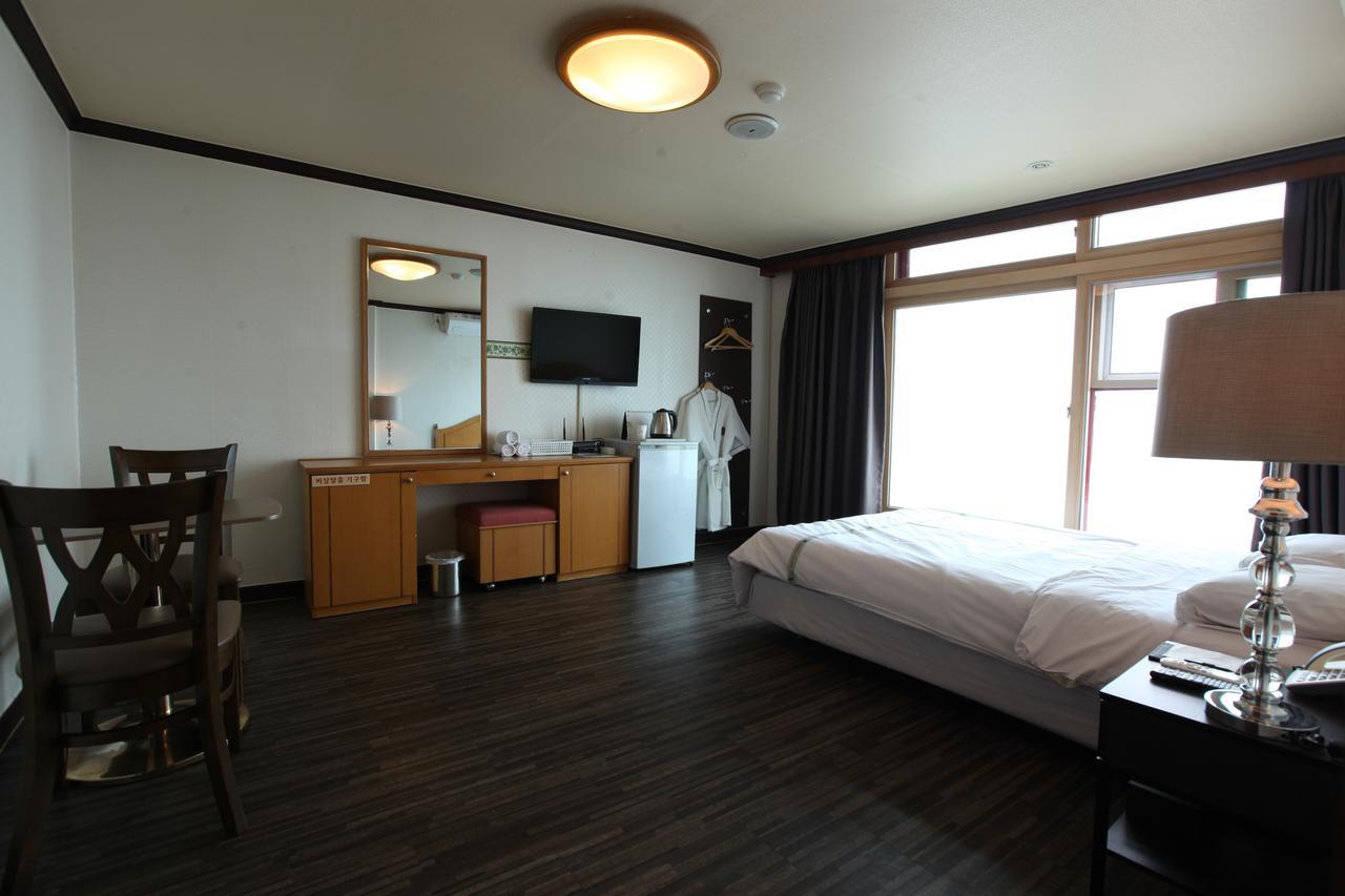 Benikea Hotel Mountain&Ocean Daepohang Sokcho Exterior foto